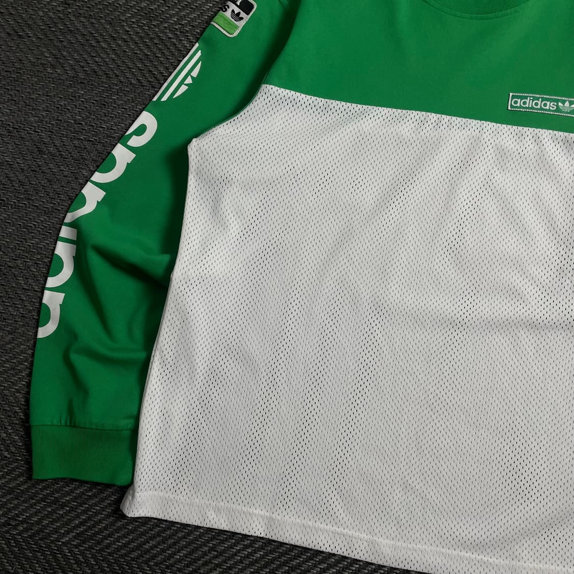 아디다스 올드스쿨 스펠로고 메쉬 트레이닝 탑o 4232 상품이미지2