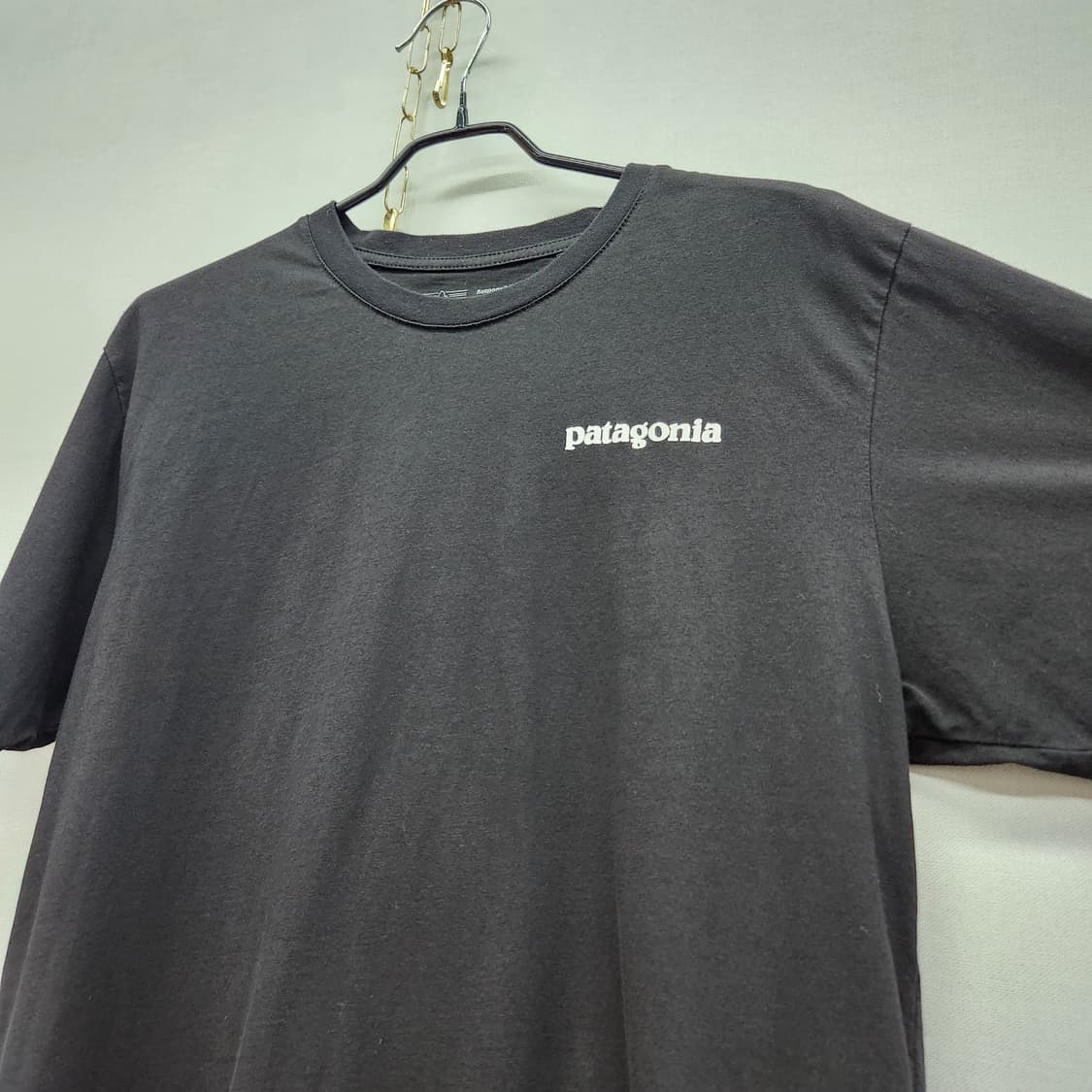 파타고니아 백 빅로고 프린팅 반팔티 XXL(L~XL) 상품이미지4