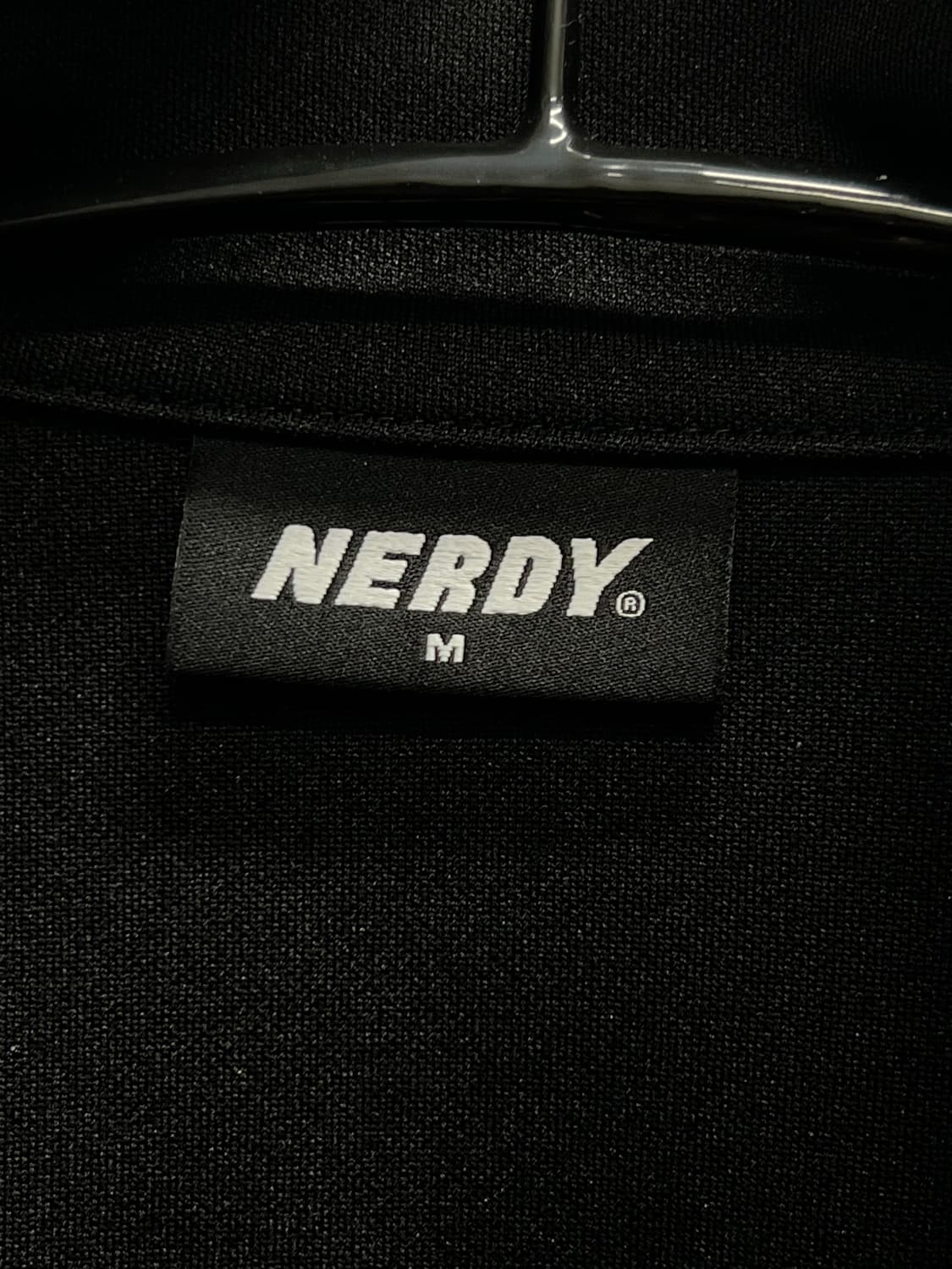 널디 트랙탑 져지 올블랙 상품이미지4