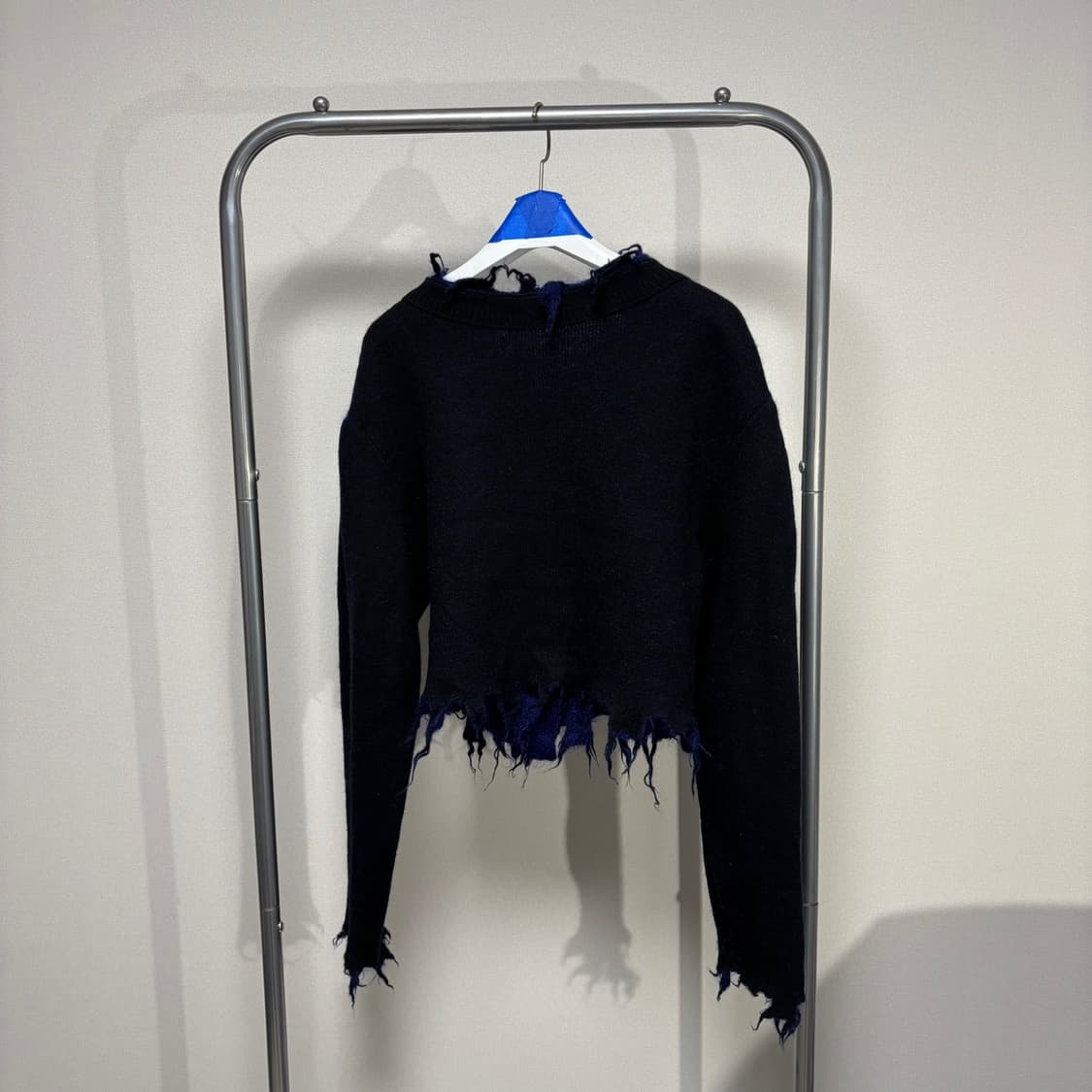 F) 퍼버즈 PERVERZE 모헤어 리버서블 대미지 가디건 상품이미지2