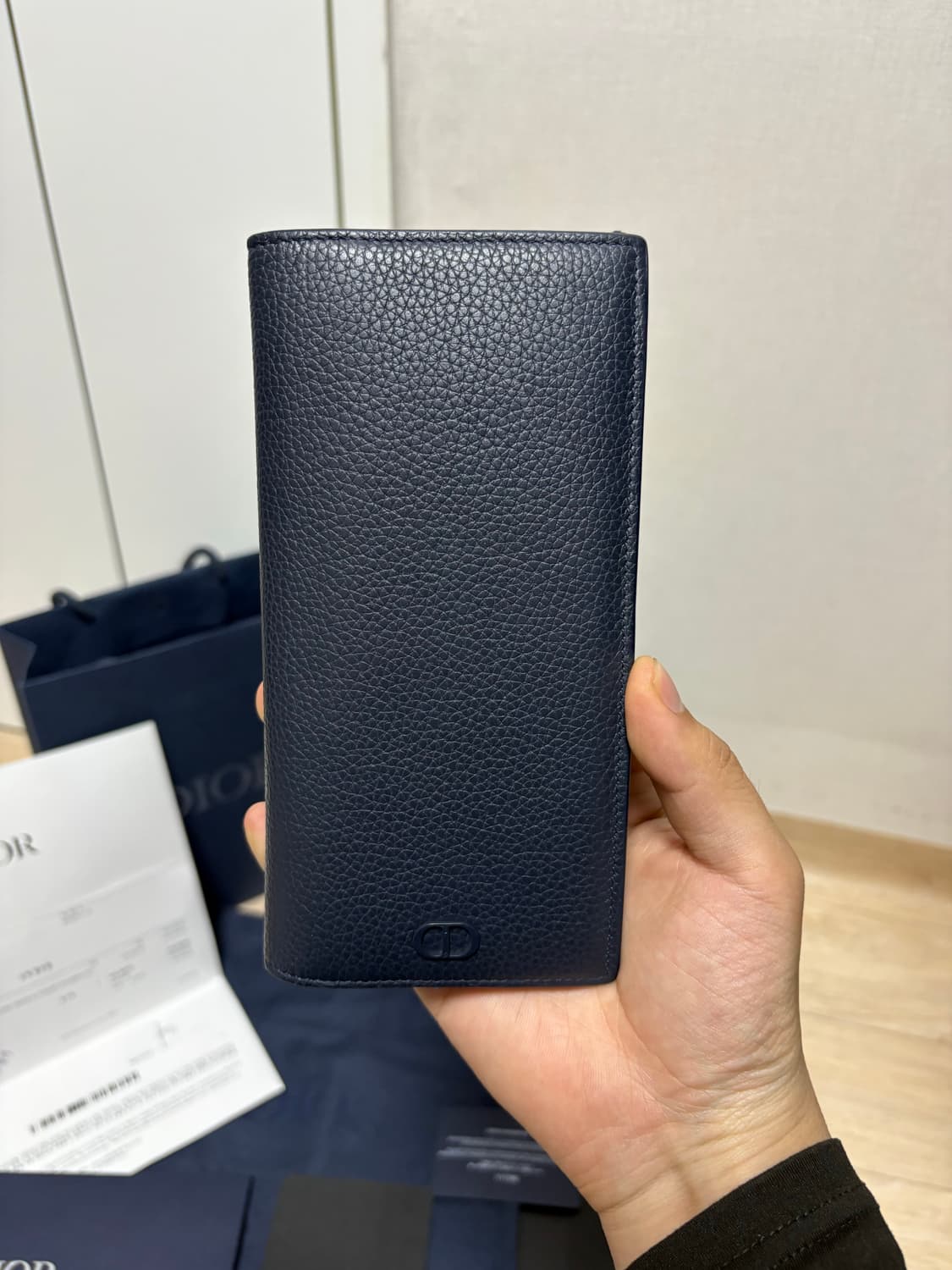 디올 cd로고 버티컬 장지갑 상품이미지2