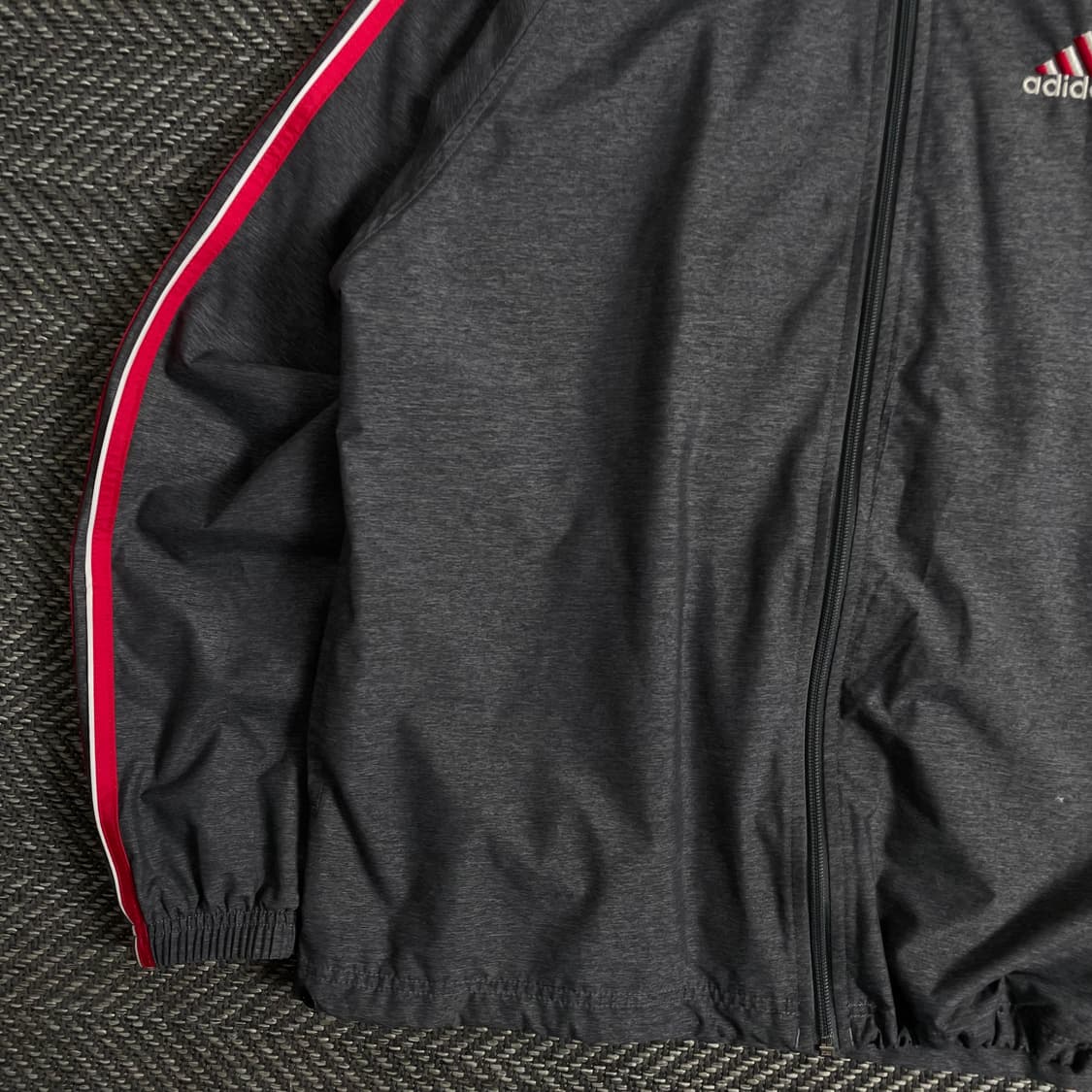 아디다스 빅로고 사이드라인 트랙 바람막이o 2997 상품이미지4
