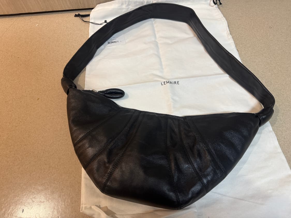 크루아상 백 소프트 나파 미디움 블랙 상품이미지6