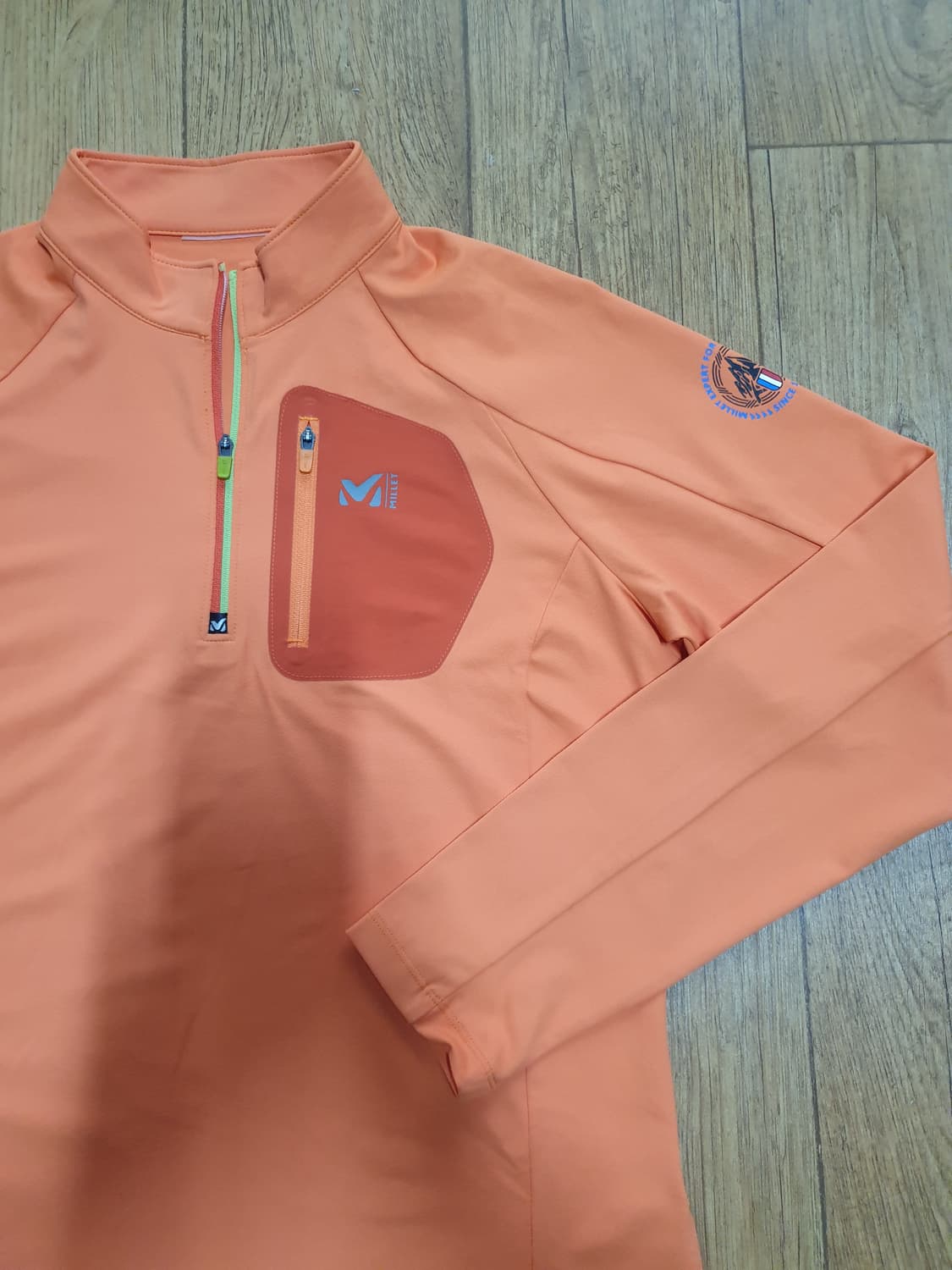 1007 밀레 아웃도어 반집업 95 사이즈입니다 상품이미지3