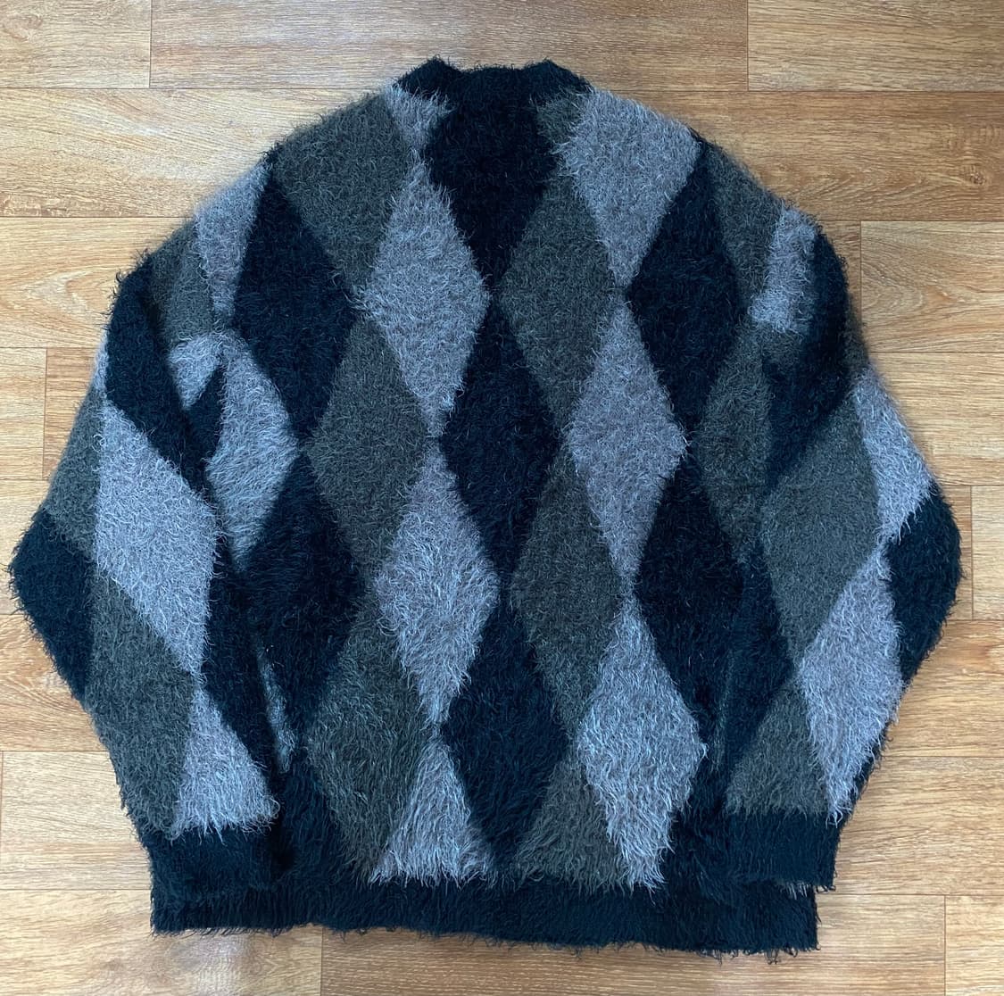 [4] 넘버나인 아가일 모헤어 가디건 그레이  상품이미지2