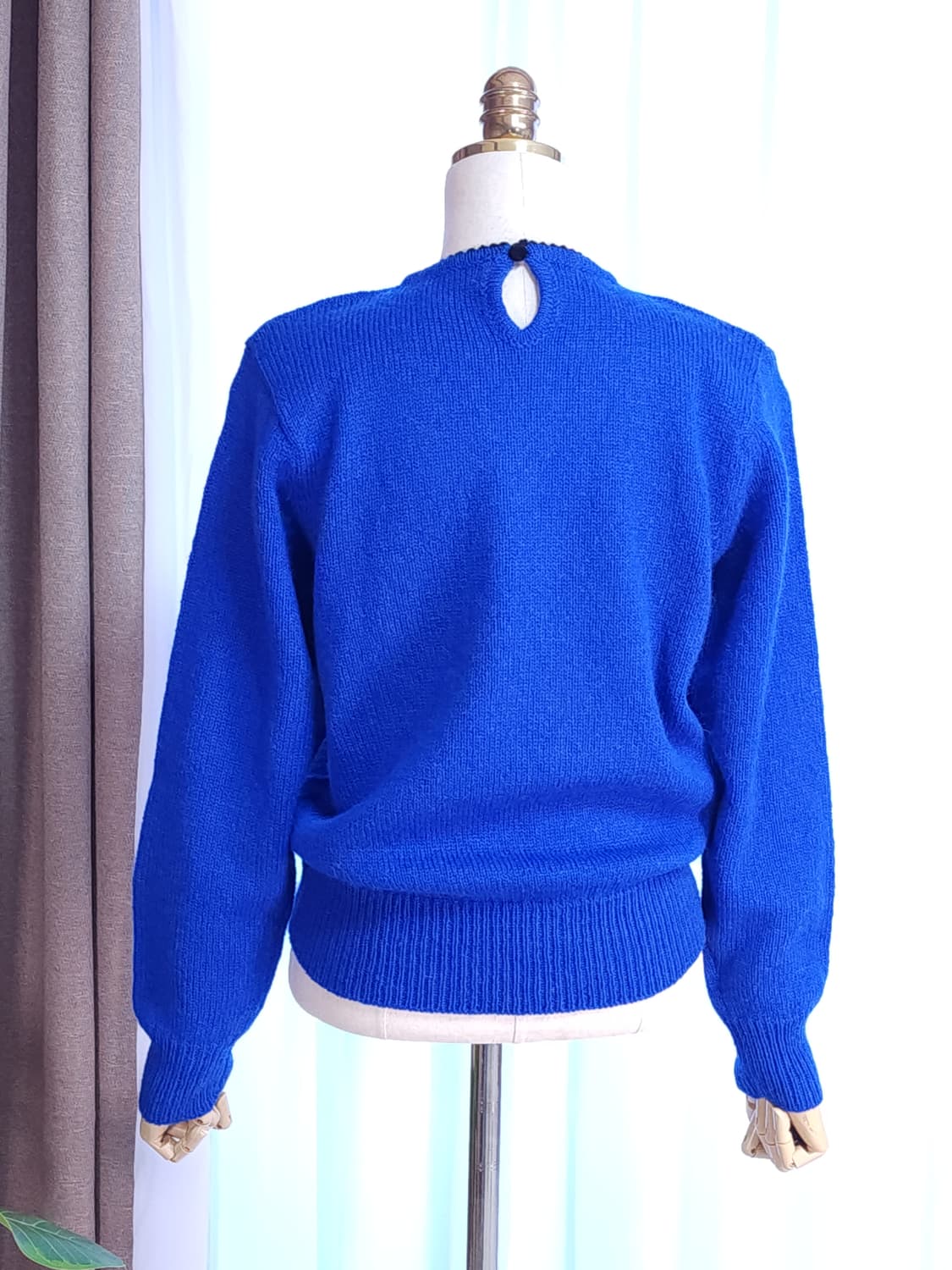 뉴울100 블루 니트 상품이미지4