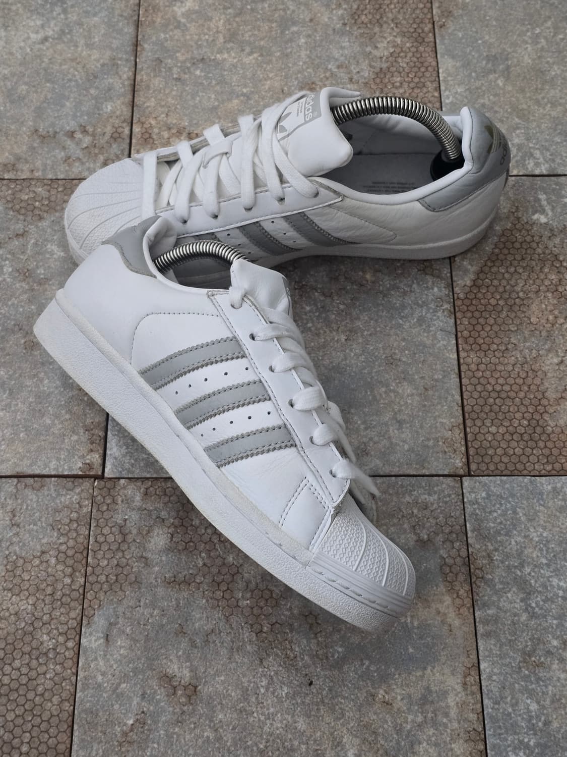 (230)아디다스 슈퍼스타 화이트 그레이 상품이미지4