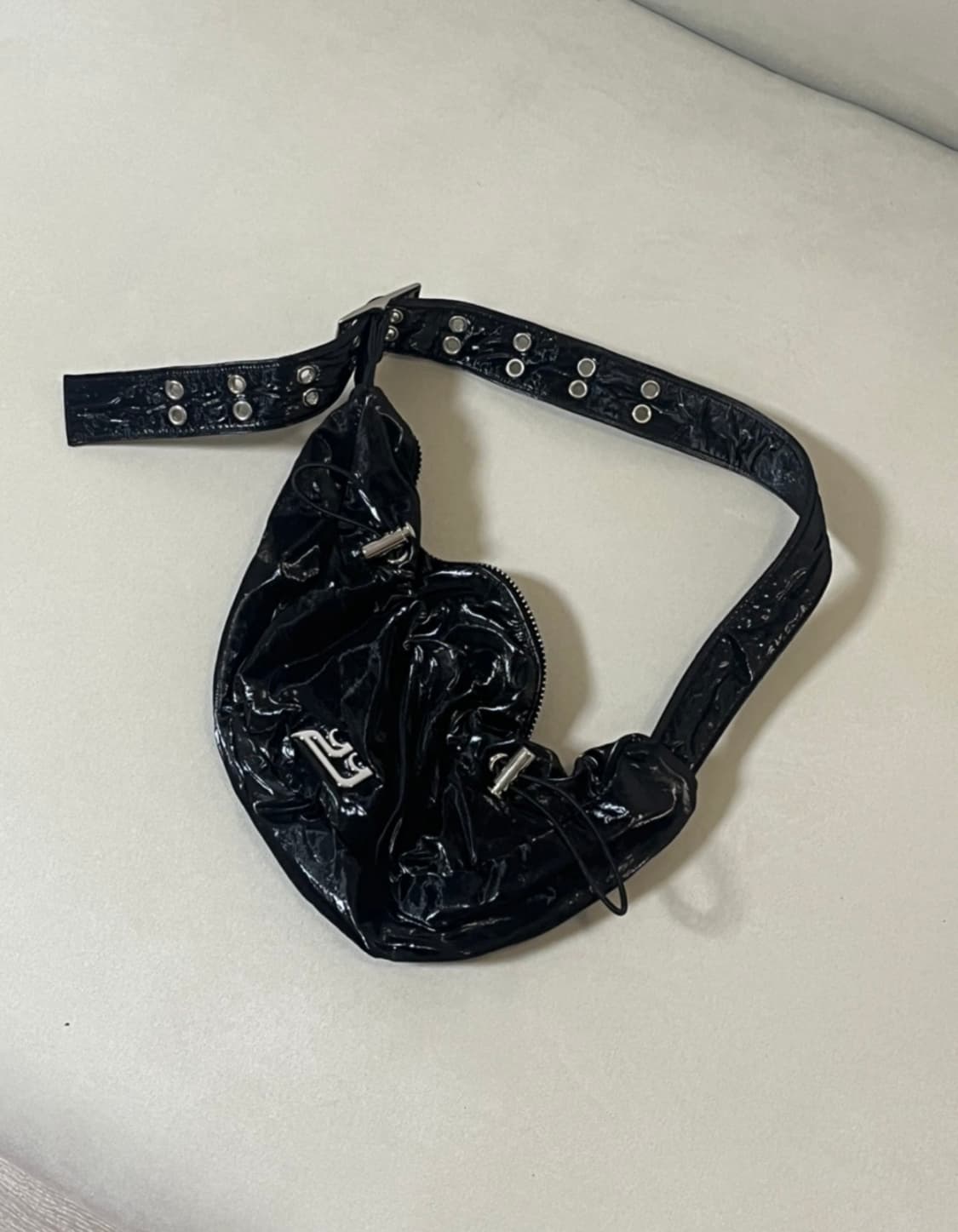 YIEYIE Y.12 Sasha Bag JET BLACK 이에이에 숄더백 상품이미지2