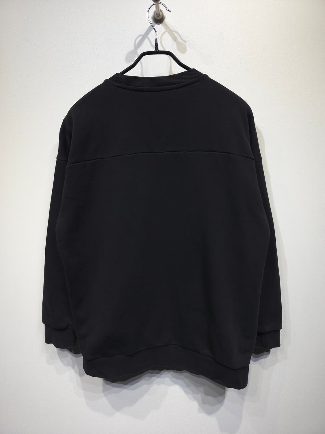 다이나핏 블랙 로고 맨투맨 티셔츠_S 상품이미지4