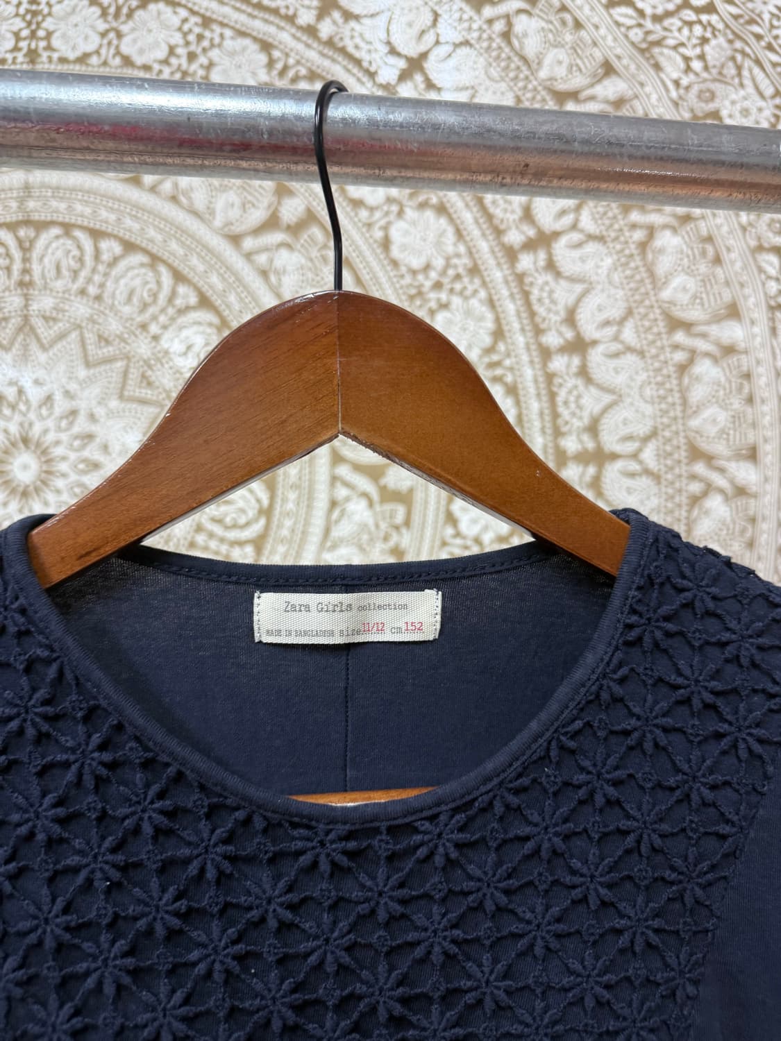 자라 여성 플라워펀칭 롱슬리브  상품이미지4