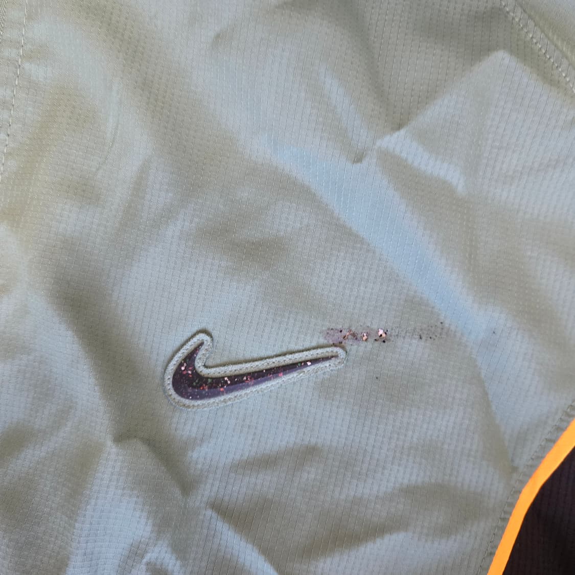 나이키 슬로우백  바람막이 상품이미지3