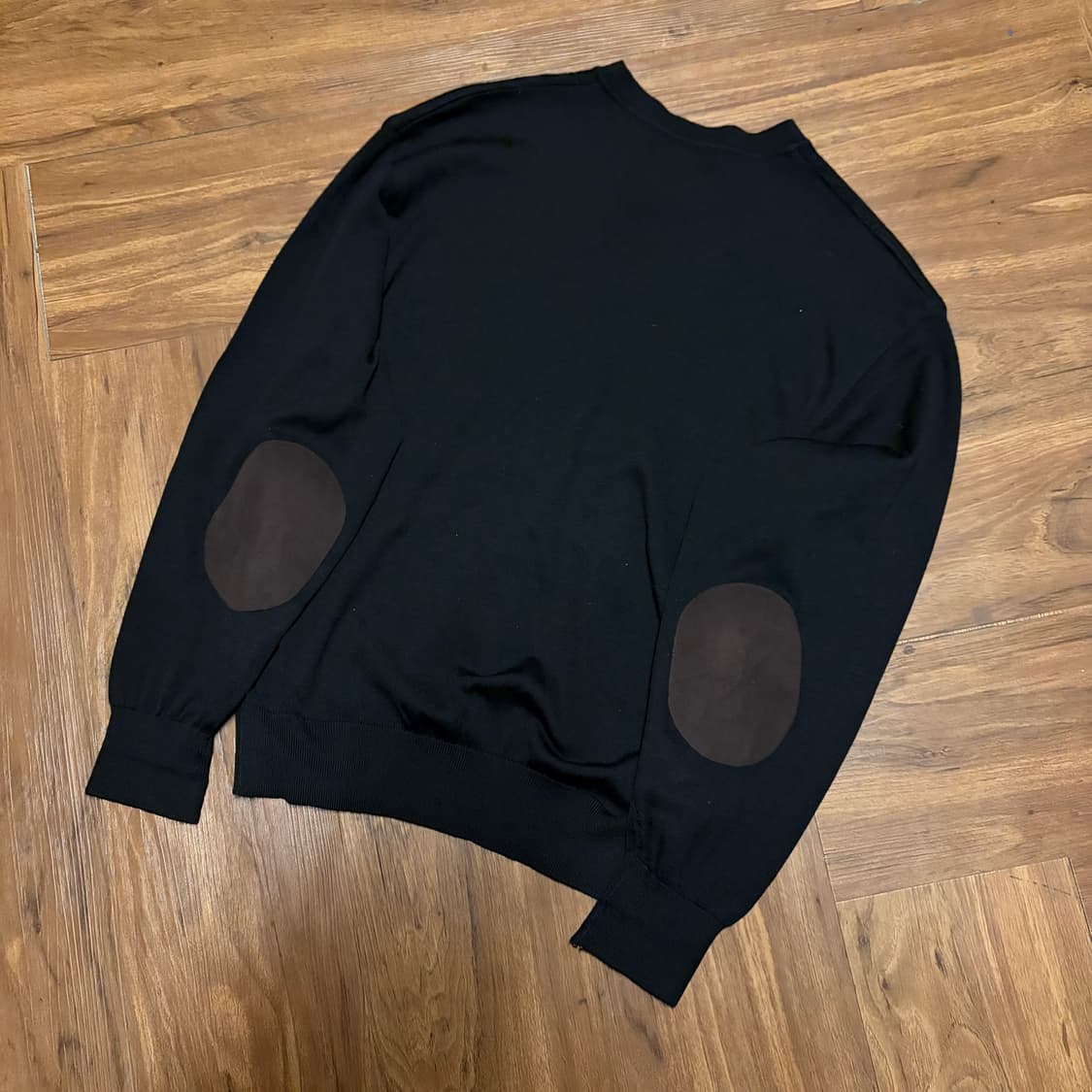 YVES SAINT LAURENT WOOL V-NECK KNIT 상품이미지6