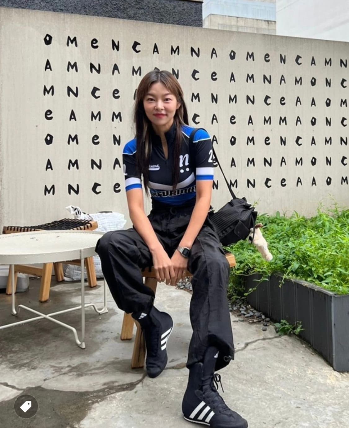 제니 애착 신발🖤 아디다스 복서 호그 250 상품이미지7