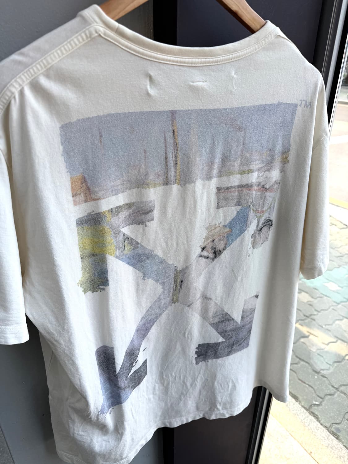 S/ 오프화이트 유화 백로고 반팔티 상품이미지7