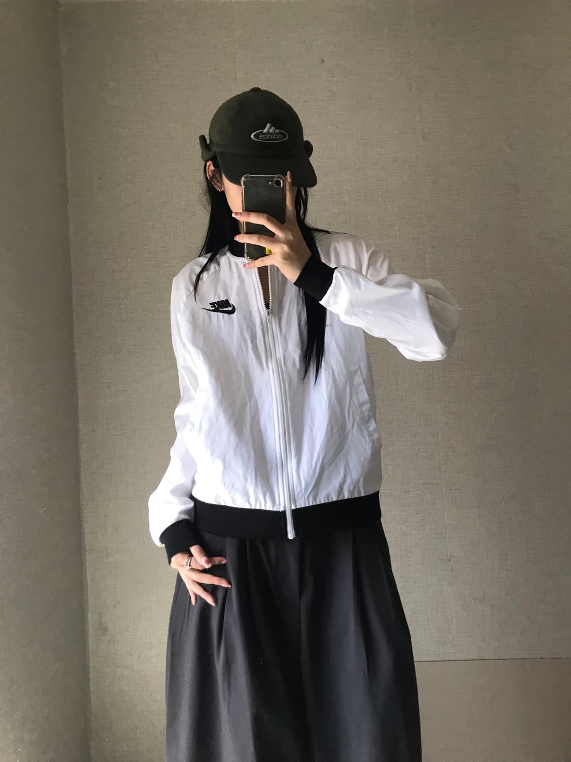 나이키 흰검 바람막이 자켓 상품이미지1