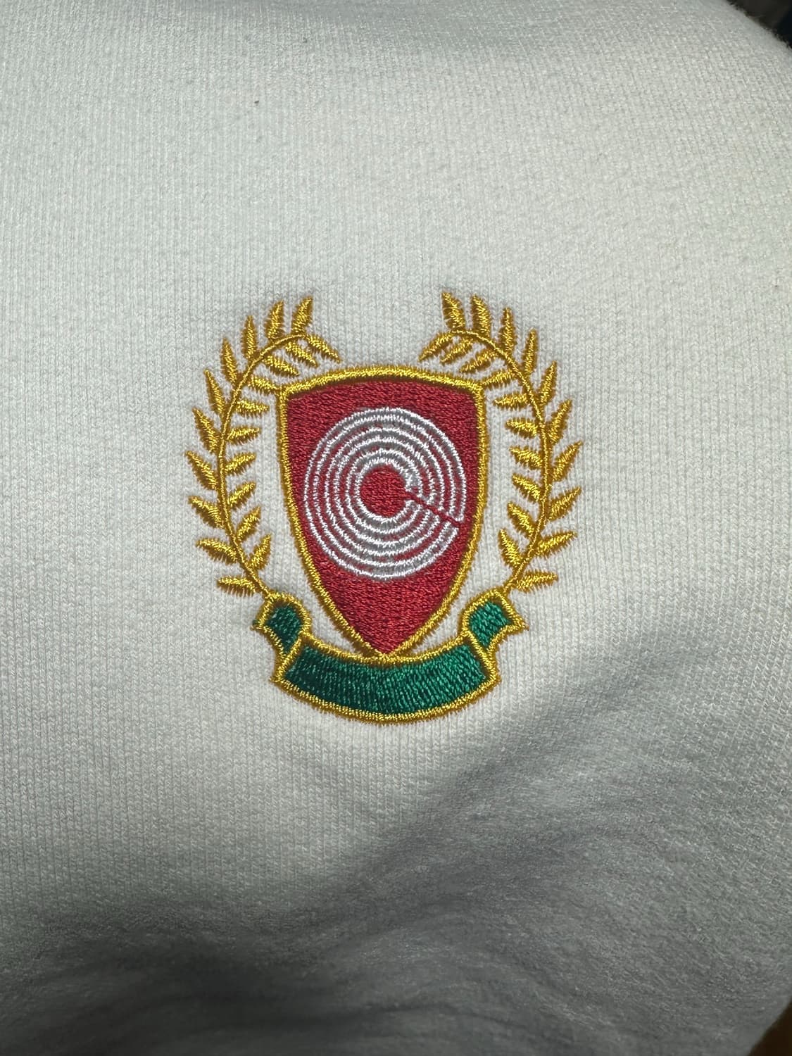 [L] 이지 시즌 5 칼라바사스 크루넥 크림 맨투맨 상품이미지4