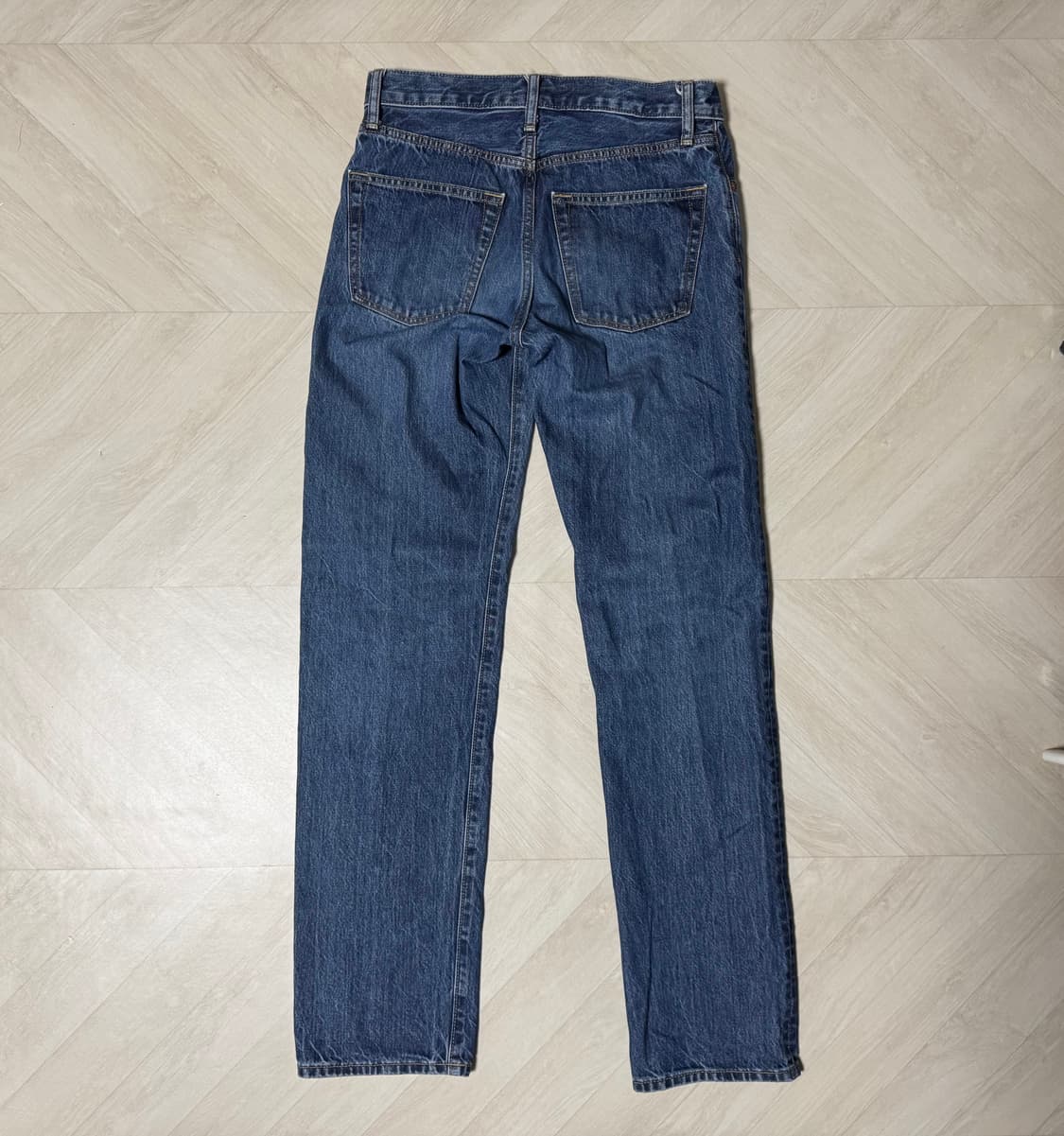 유니클로 레귤러핏 스트레이트 데님 상품이미지2