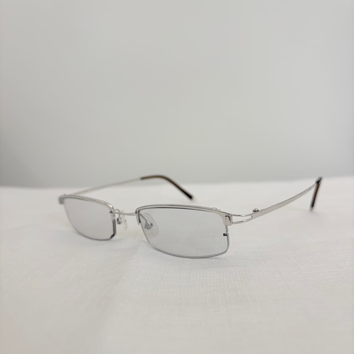 ACSODOS 실버 틴트 반무테 빈티지안경 상품이미지2