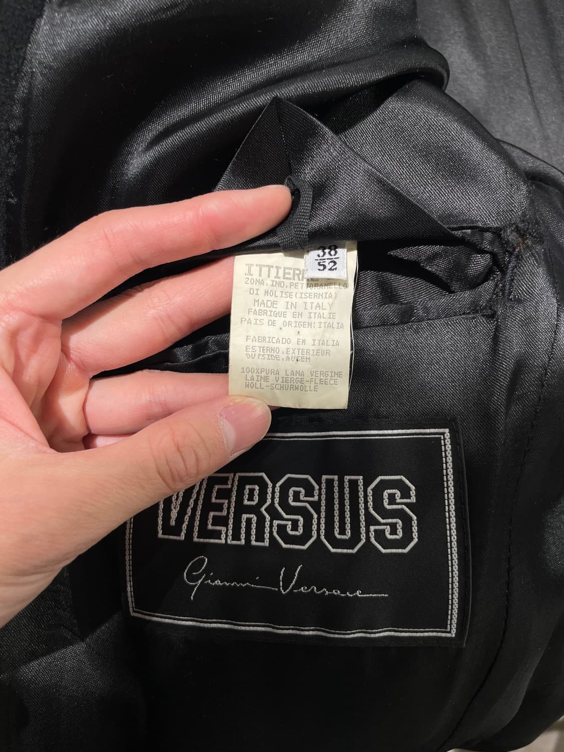 베르수스 블랙 클래시크 울 코트 상품이미지7