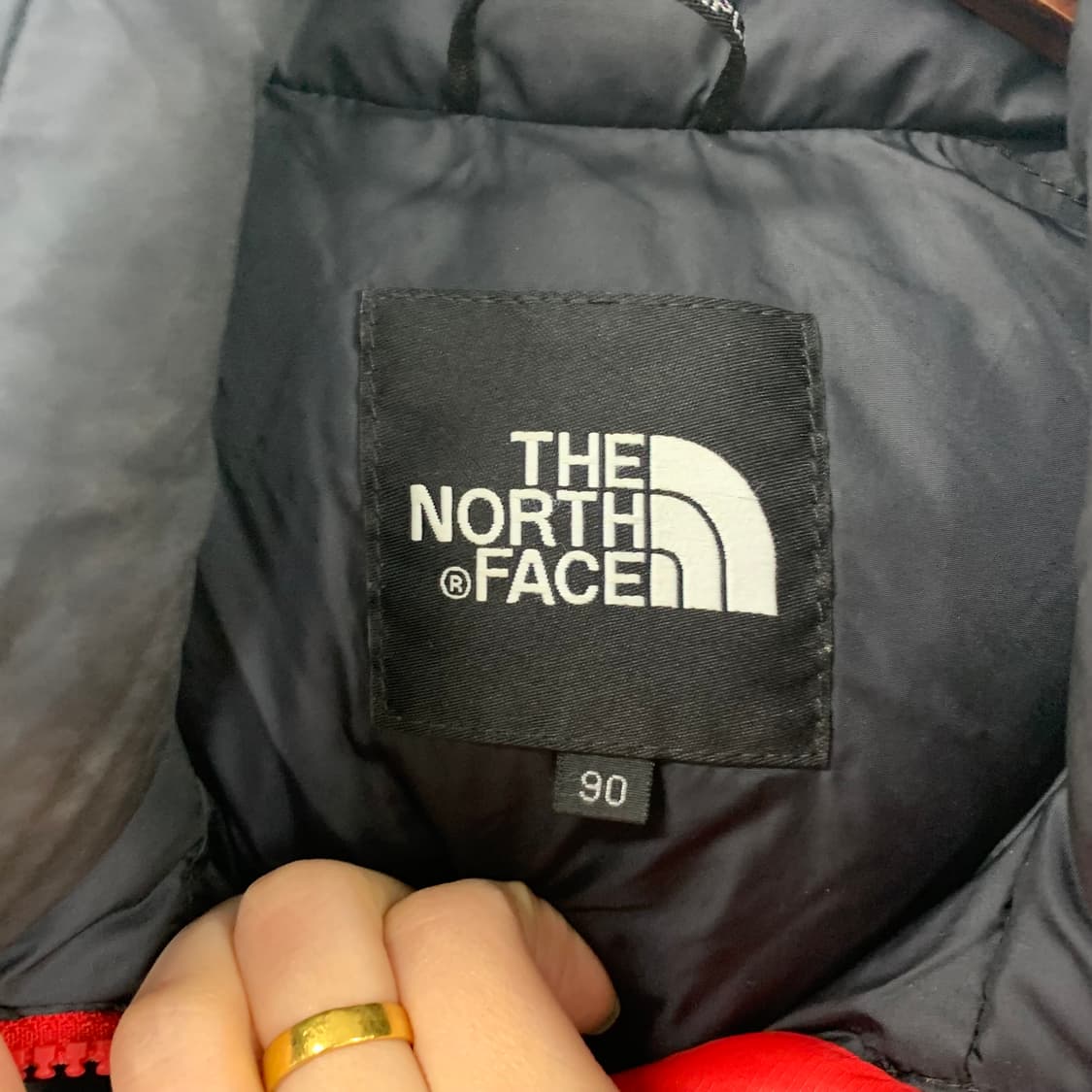 노스페이스 눕시 700 레드 패딩 상품이미지9