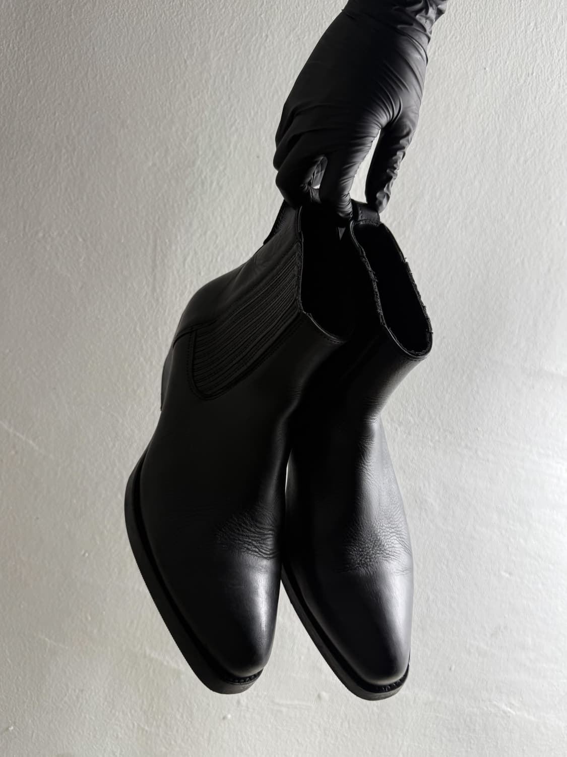 OUR LEGACY LEATHER CUBAN BOOTS 상품이미지1