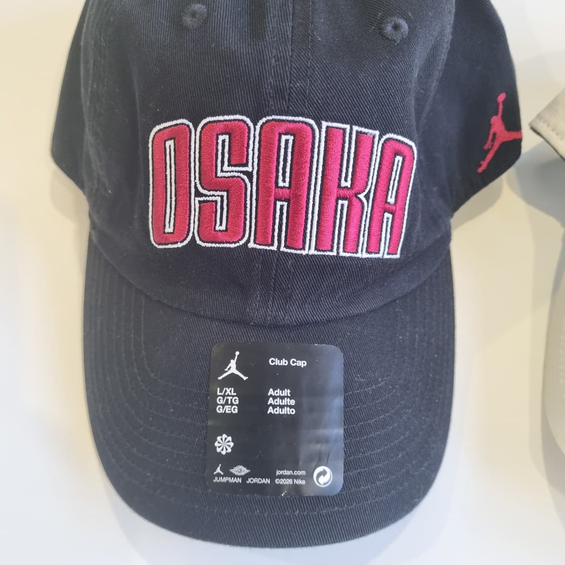 새제품 일본 나이키 조던 오사카 시티야구모자 볼캡 커플 블랙/화이트 상품이미지4
