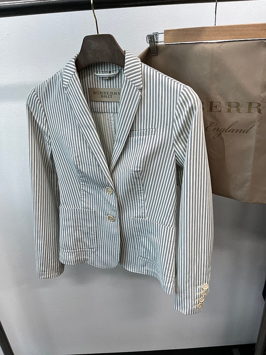여) 버버리 스트라이프 자켓  상품이미지1