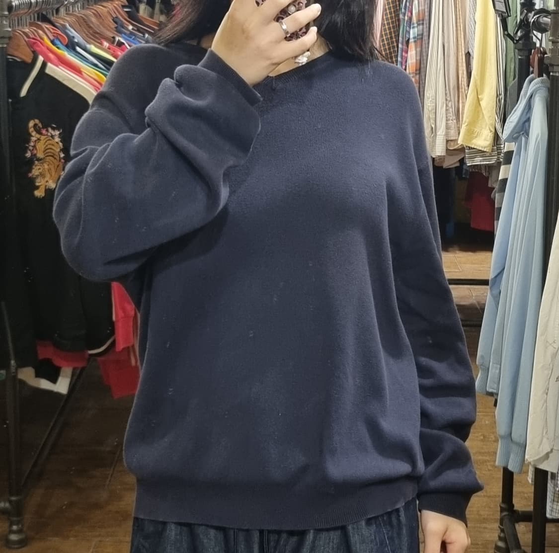 [Hi] 폴로 브이넥 니트 네이비 상품이미지2