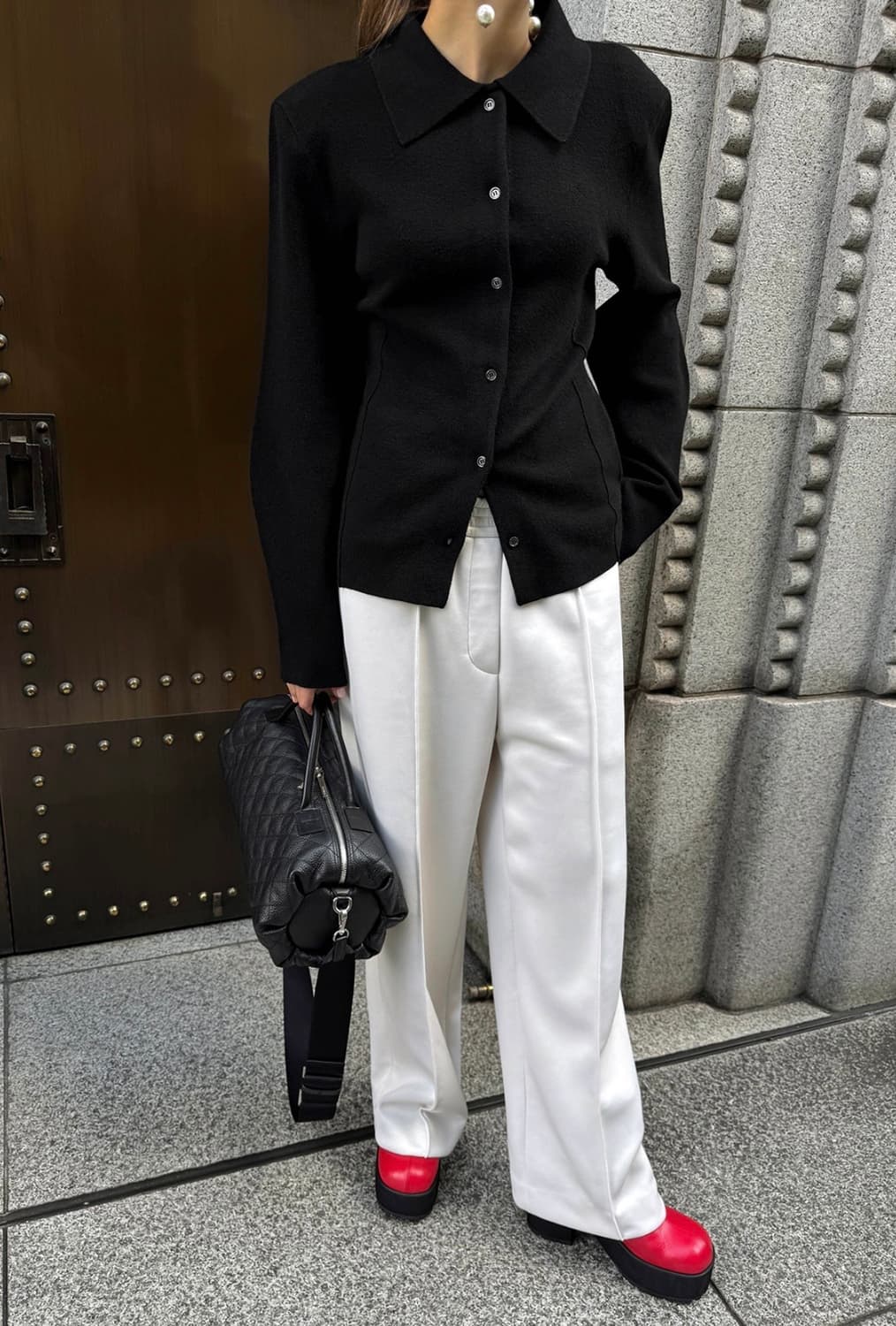 드래곤블루스 볼륨 슬리브 가디건 블랙 상품이미지3