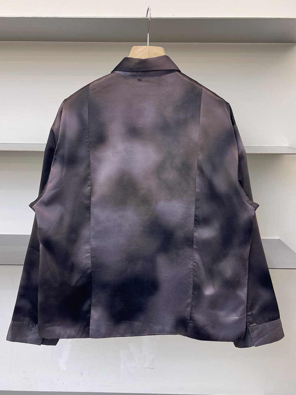 하레 그라디언트 새틴 집 자켓 상품이미지3