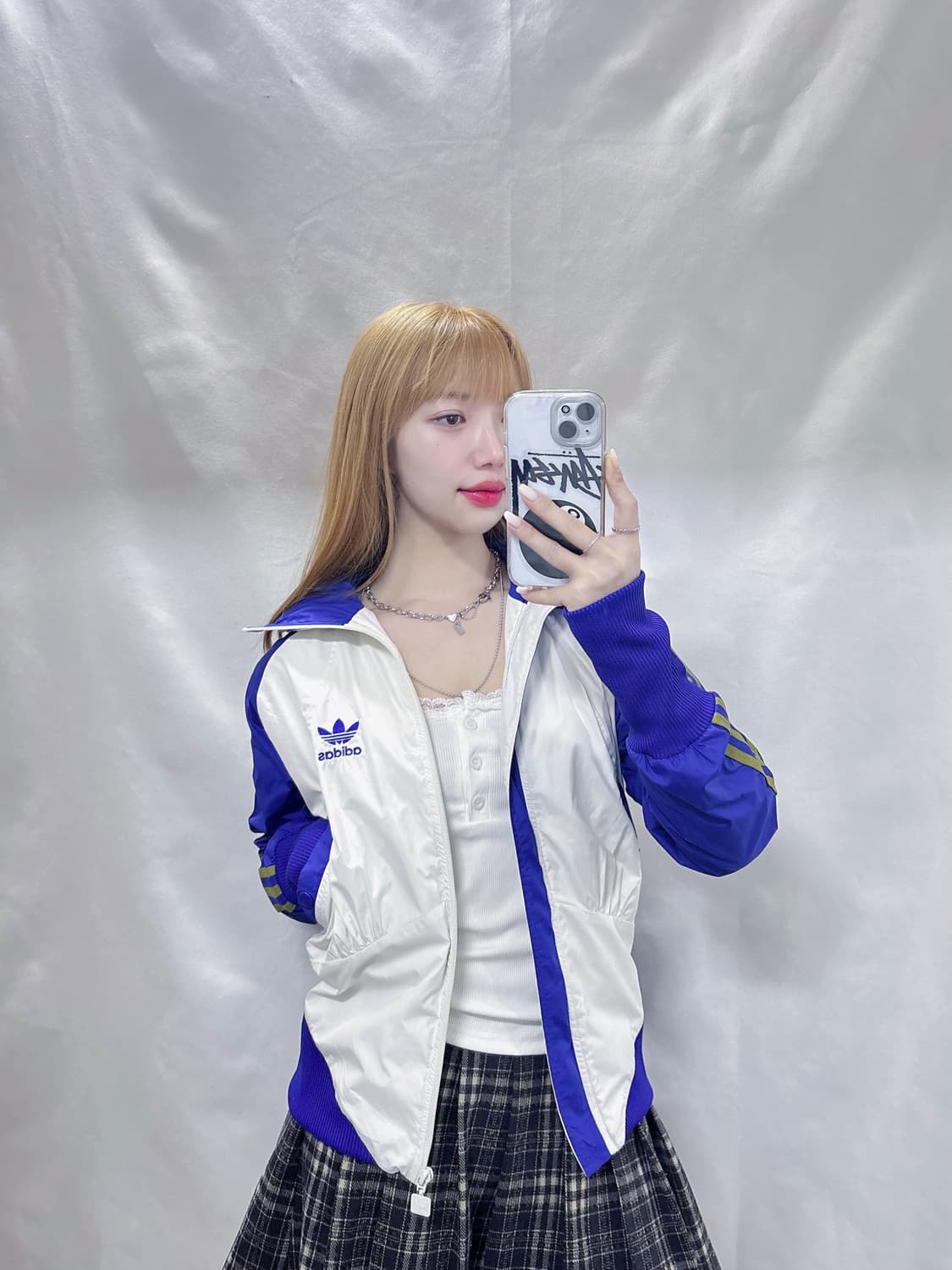 아디다스 화이트•블루 삼선 바람막이  상품이미지3