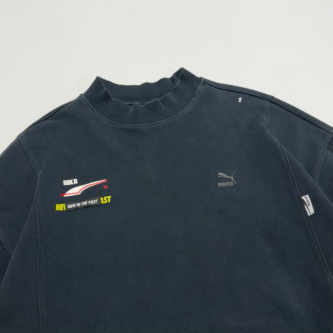 아더에러 x 퓨마 맨투맨 상품이미지4