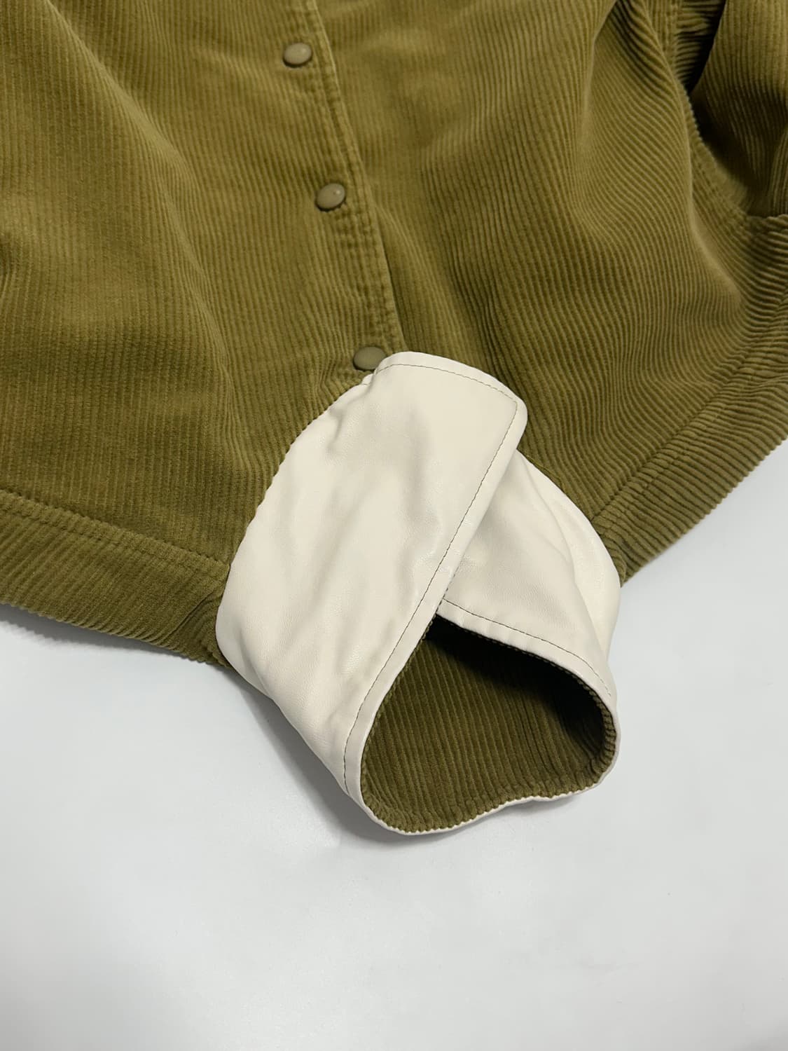 PINO 코듀로이 바시티 누빔 점퍼 상품이미지3