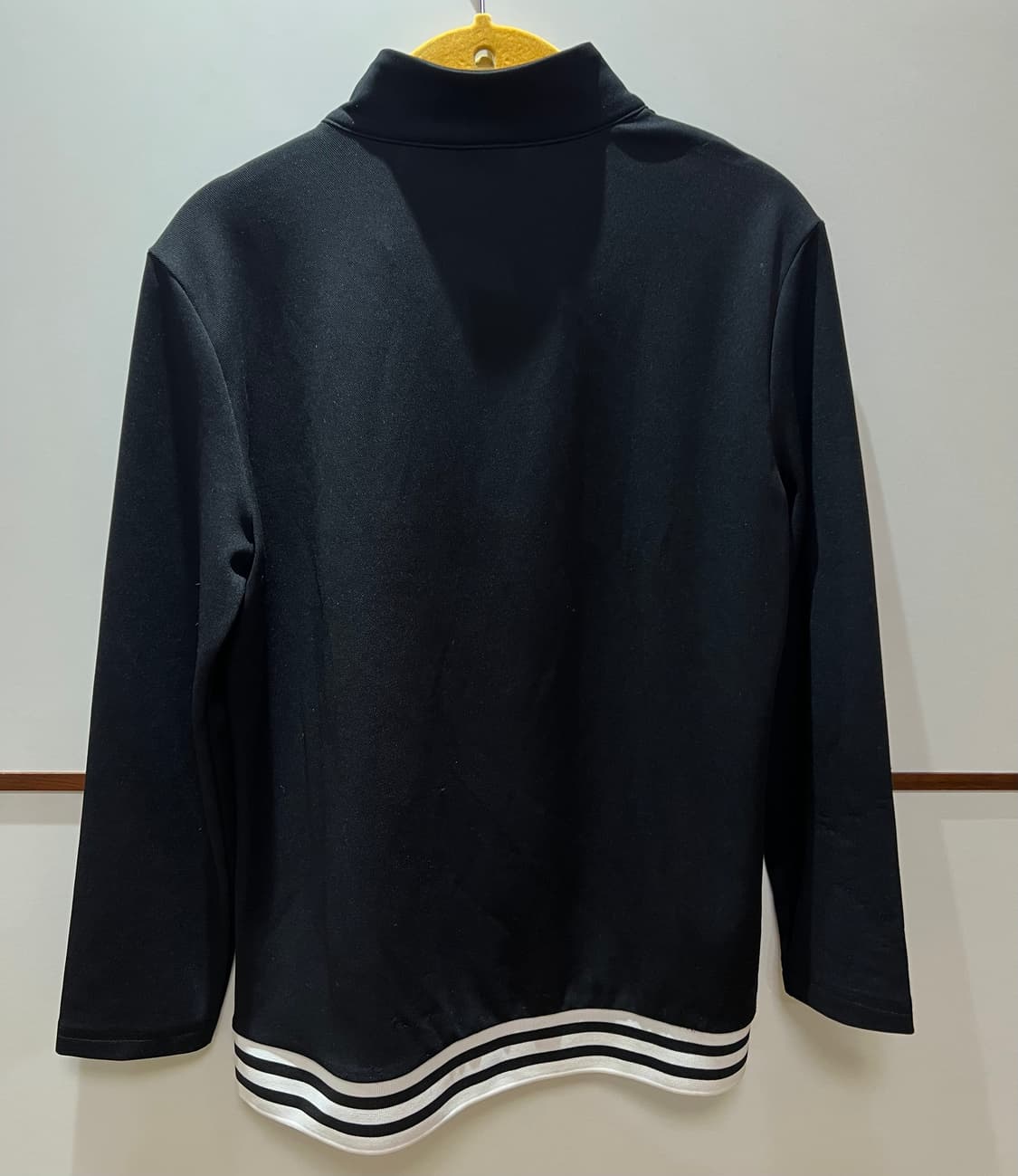 Bogner(보그너) 여성용 하프 집업 티셔츠 (골프웨어 라인) 상품이미지2