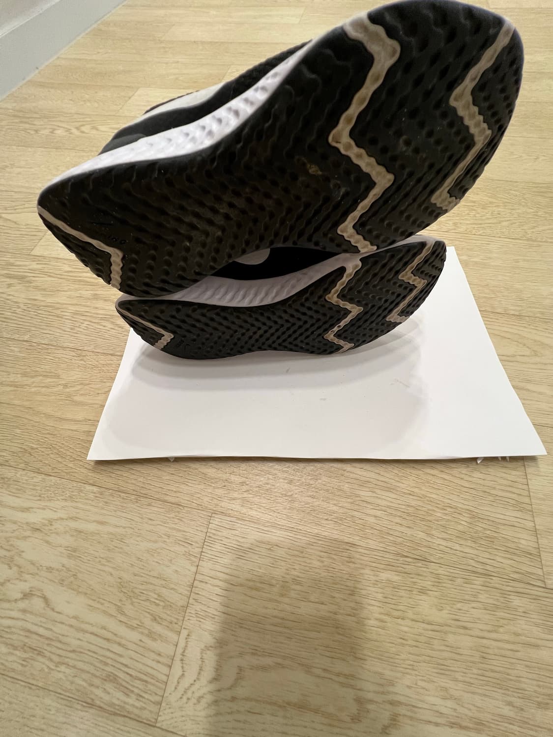 나이키 레볼루션 5 상품이미지9