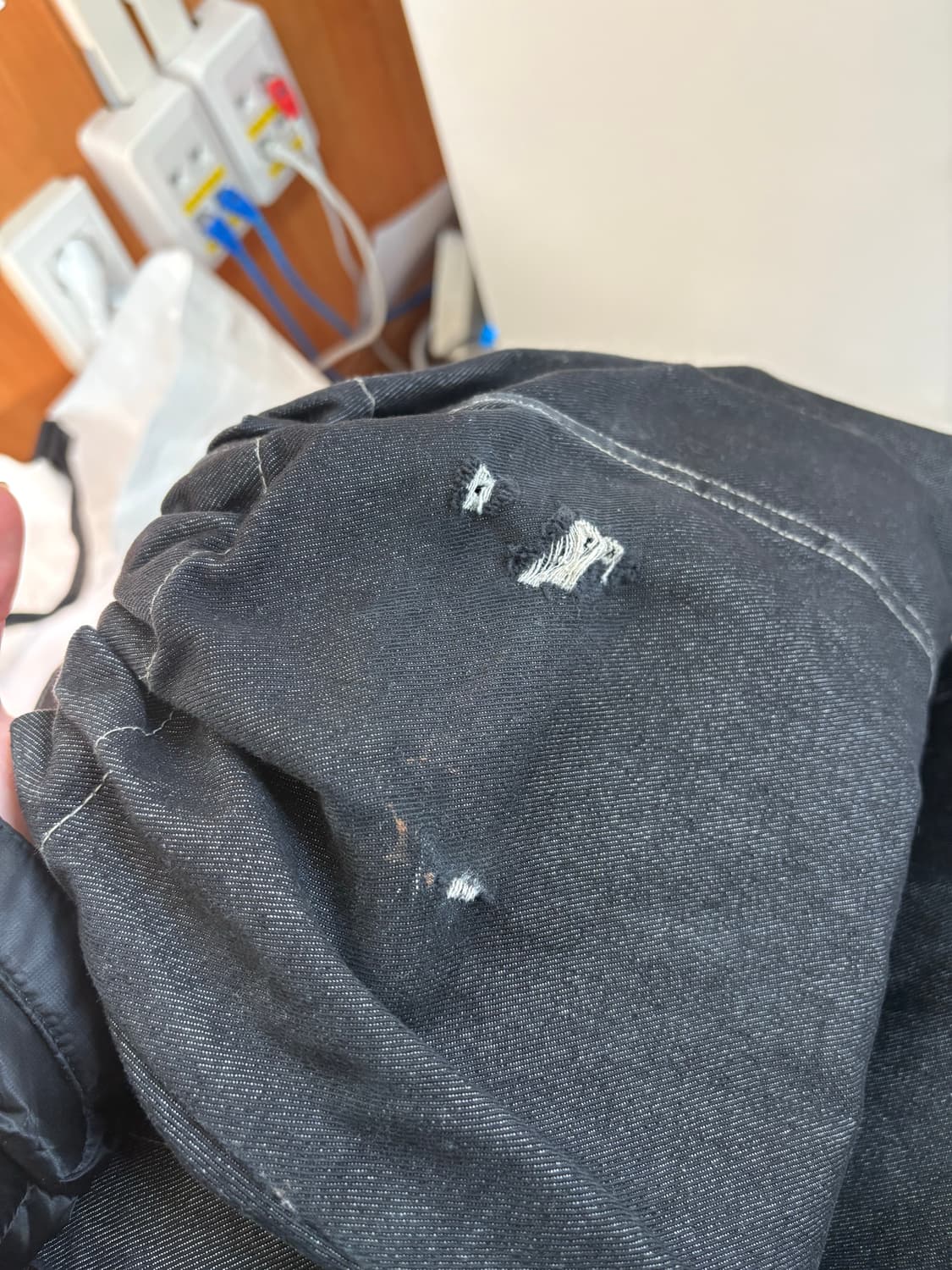 아캄 핀턱 팬츠 상품이미지3