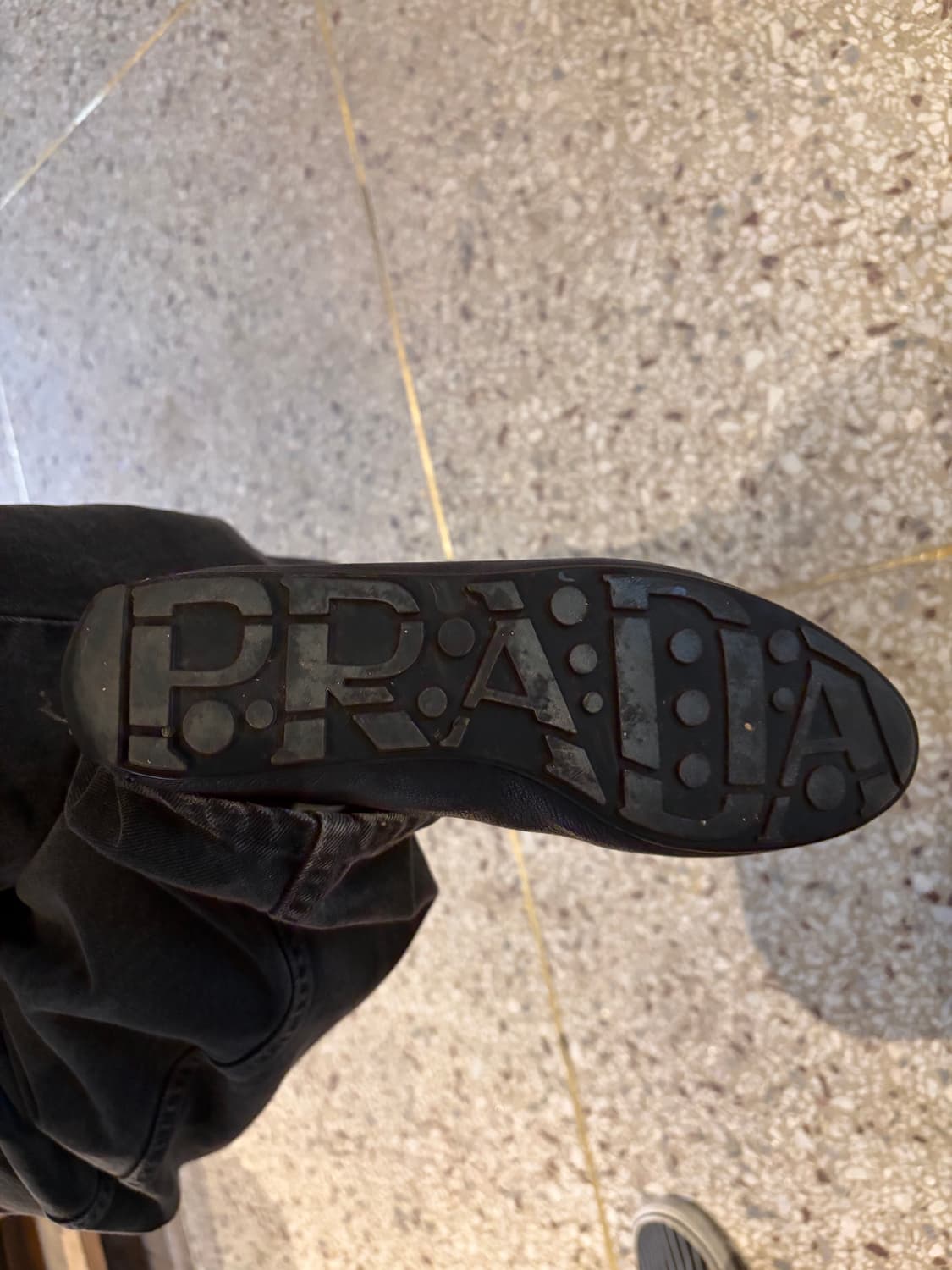 프라다 벨크로 스니커즈 상품이미지7