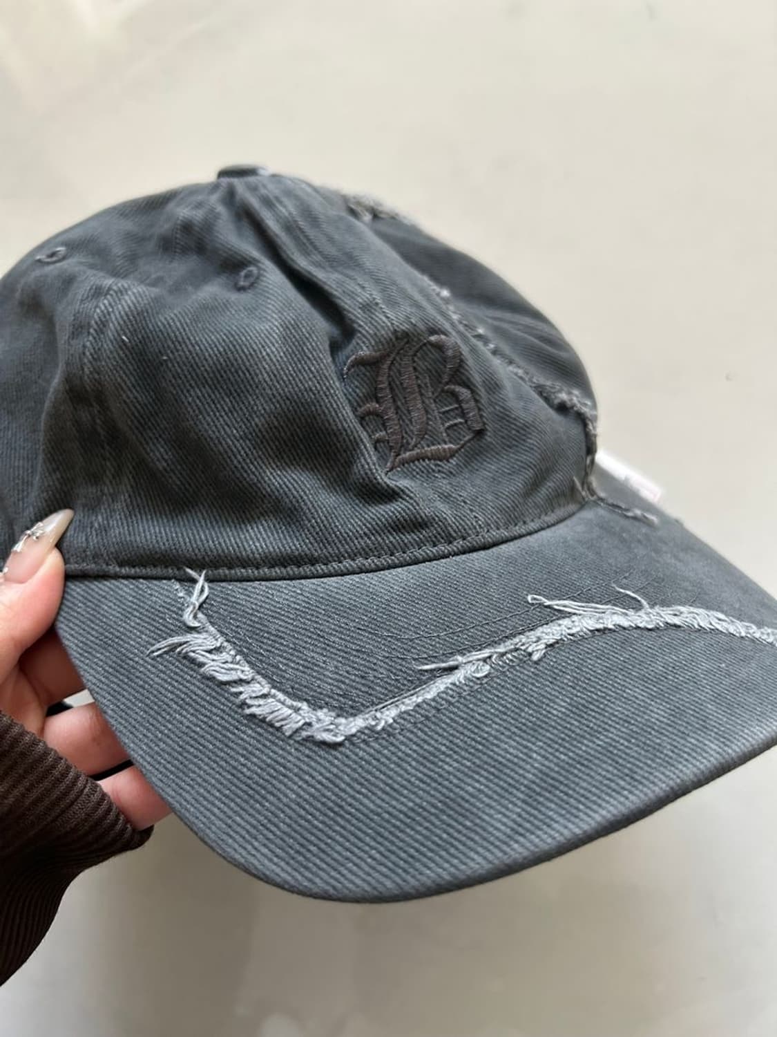 OLD ENGLISH LOGO CAP 올드 잉글리시 로고 캡 상품이미지3