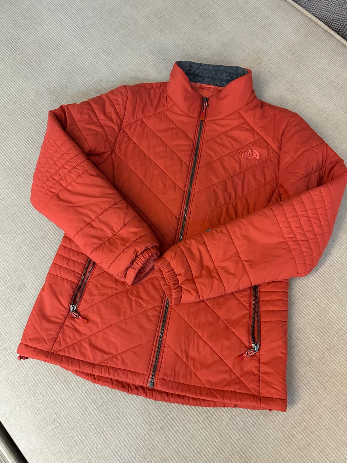 새상품) 노스페이스 여성 경량 패딩 자켓  상품이미지2