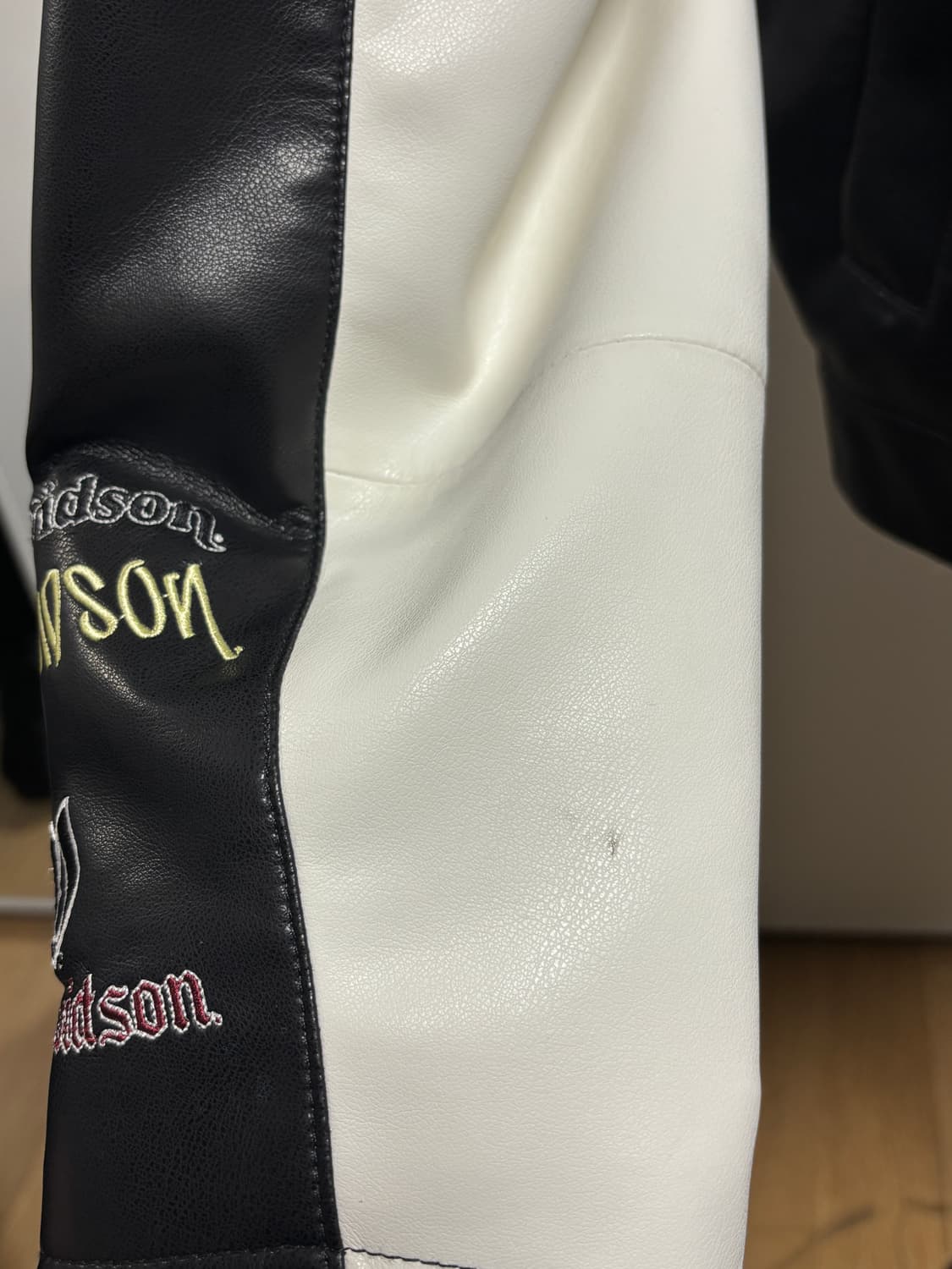 실착0회)할리데이비슨 컬렉션스 신세틱 레더 레이싱 점퍼 블랙 상품이미지9