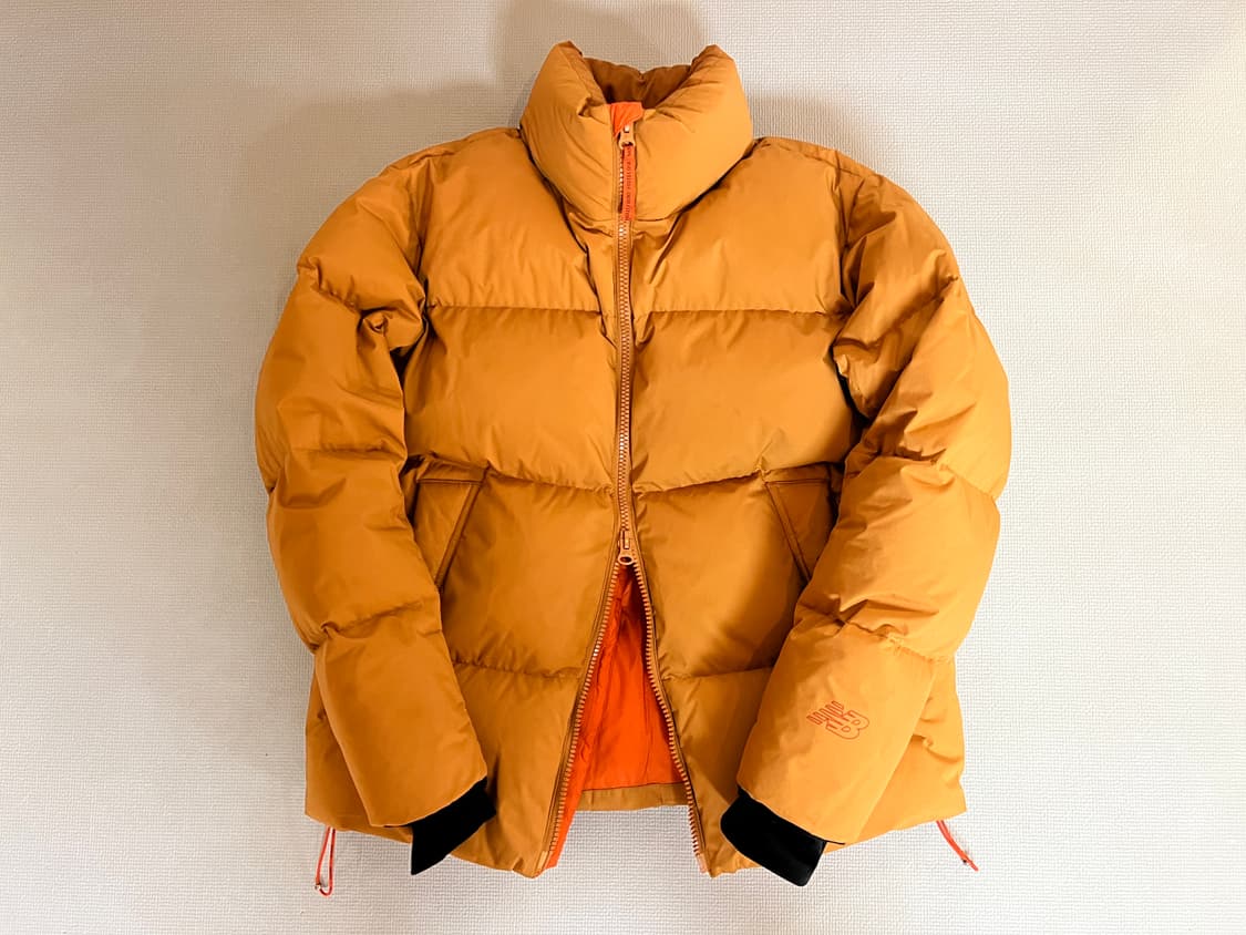 무료배송 - 한정판 뉴발란스 x 슬로우스테디클럽 호텔990 구스패딩(브라 상품이미지1