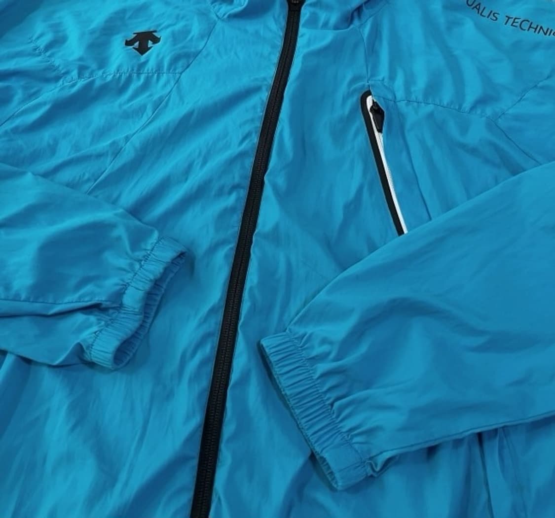 데상트 블루 바람막이 후드 자켓 등산자켓 105/XL 상품이미지3