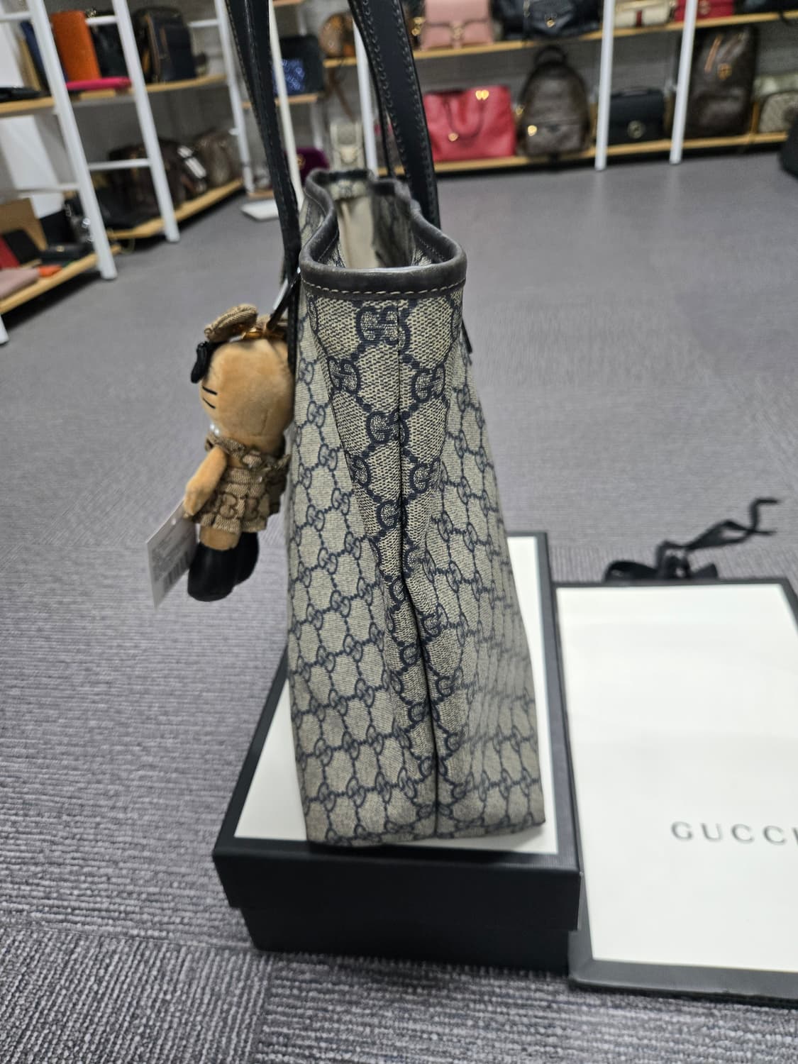 [특가][정품] 구찌 시그니처 토트백 상품이미지4