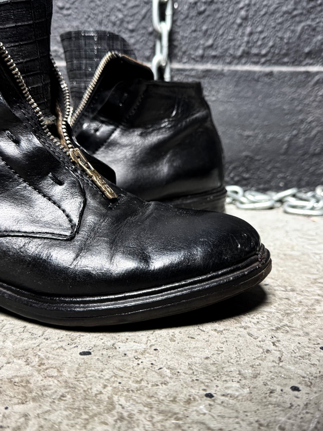 AS 98 – Front Zip Leather Ankle Boots   상품이미지6