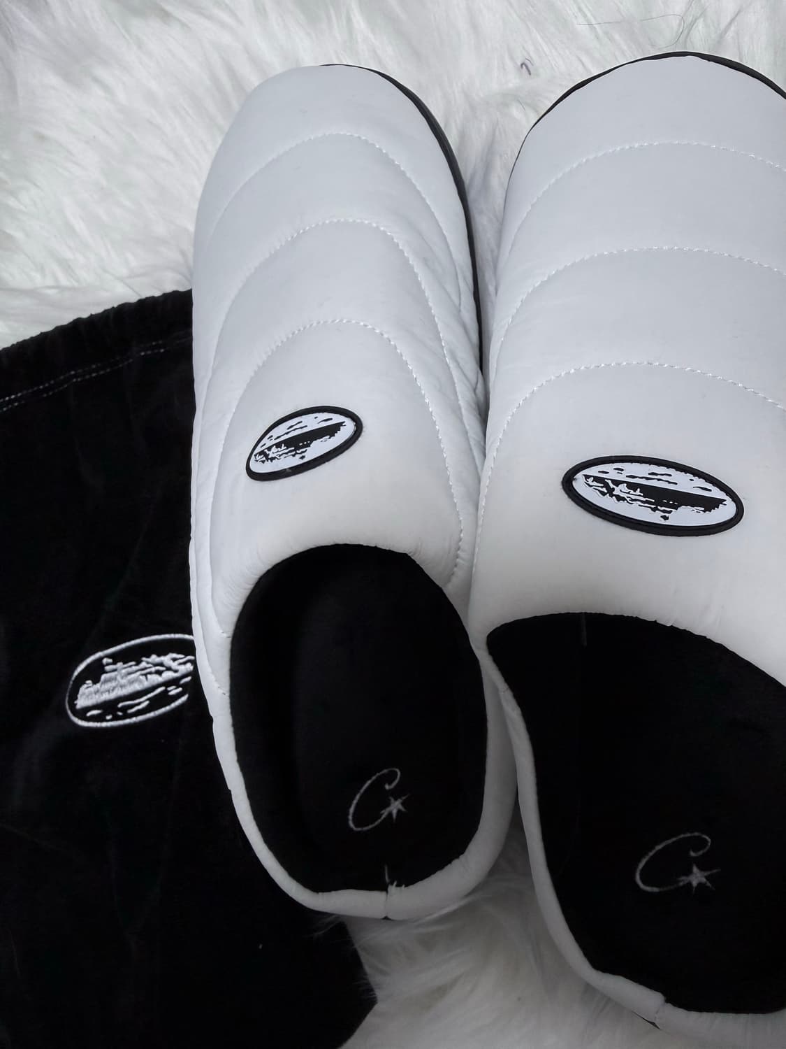 [새상품] 코르테이즈 패딩 클로그 상품이미지2