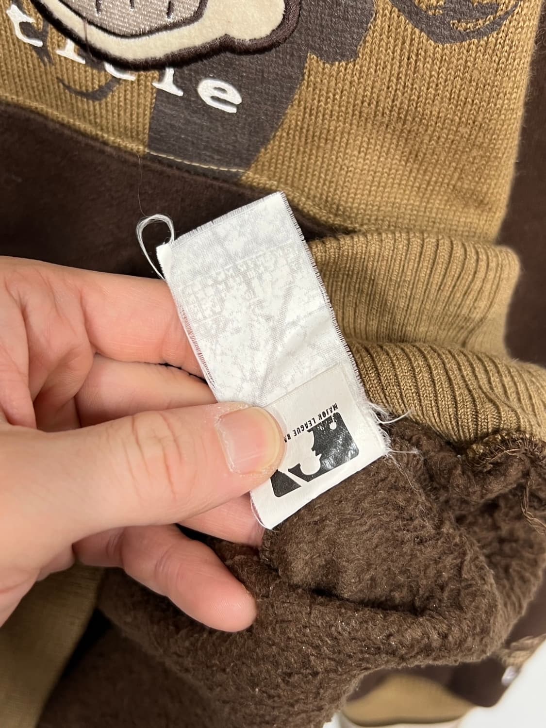 MLB 클리블랜드 인디언스 브라운 기모 맨투맨 상품이미지7