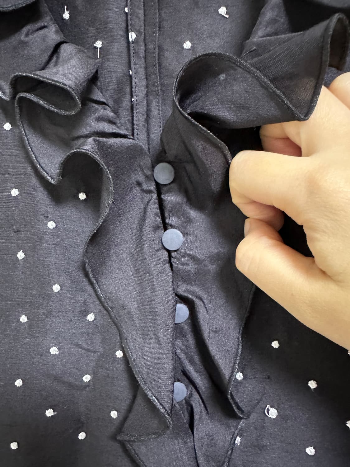 도트 러플 블라우스(실크100) 상품이미지3