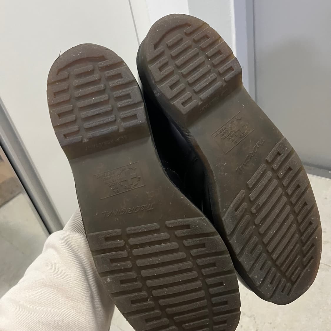 닥터마틴 스틸토 한 쪽 상품이미지8