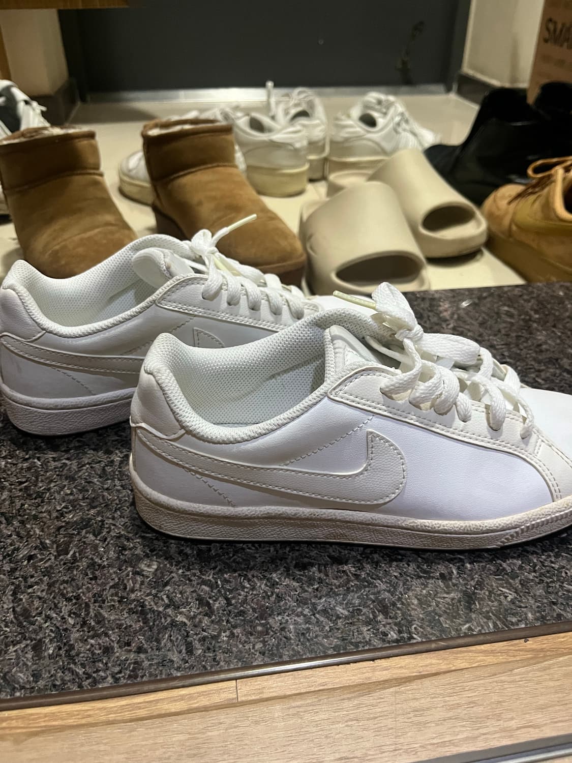 나이키 여자 운동화 230 상품이미지1