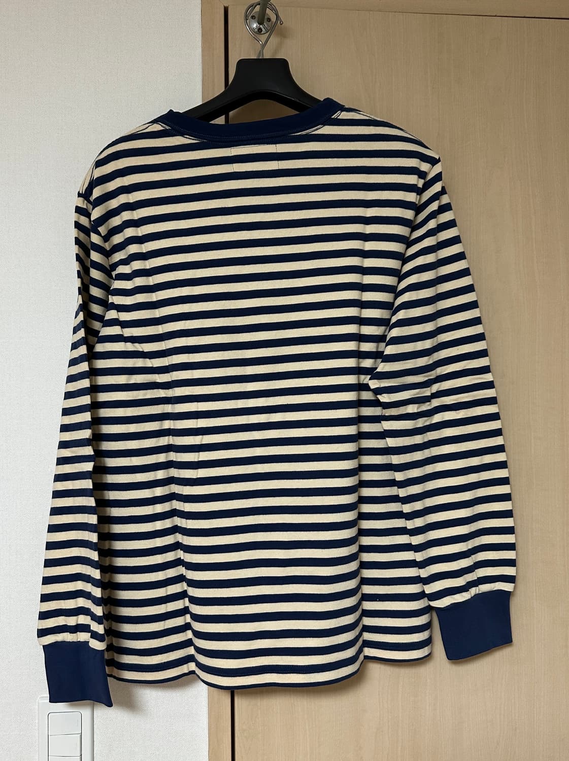 오콘쿼 스트라이프 긴팔 티셔츠 L 상품이미지2